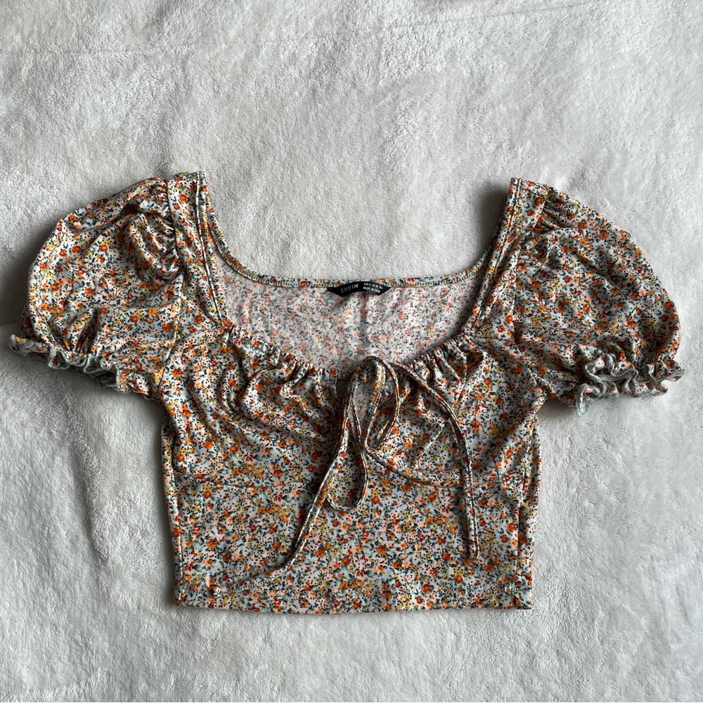 Cute top